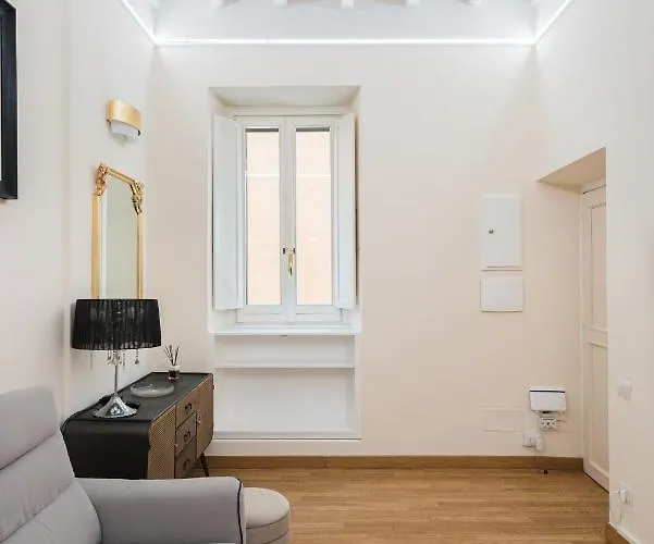 Lupa Luxury דירה *